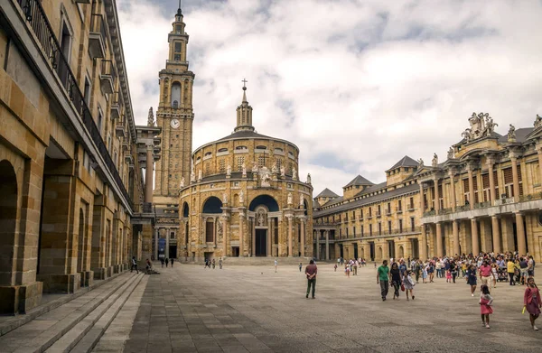 Gijón España Septiembre 2018 Gente Caminando Por Calle Antigua Ciudad — Foto de Stock