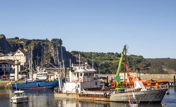 Luarca Espanha Setembro 2018 Porto Uma Bonita Aldeia Astúrias Dia — Fotografia de Stock