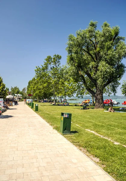 Balatonlelle Magyarország Június 2019 Turista Egy Nyári Napon Közel Város — Stock Fotó