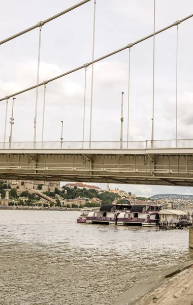 Budapest Ungarn Juni 2019 Brücke Von Nudapest Der Danubio Fluss — Stockfoto