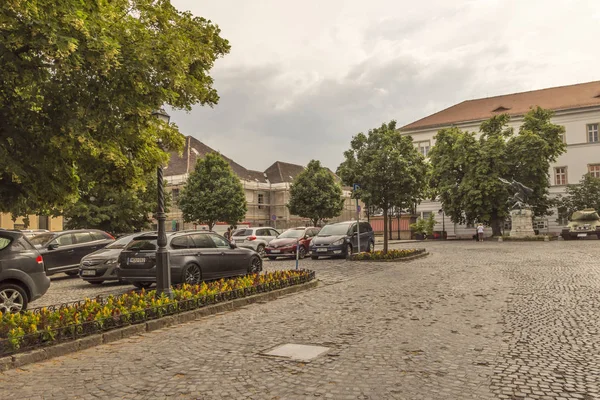 Budapešť Maďarsko Červen 2019 Budapešťská Ulice Maďarsku Lidmi Nich Oblačné — Stock fotografie