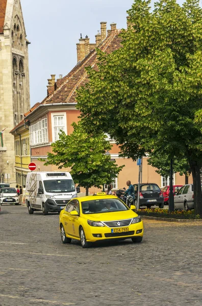 Budapešť Maďarsko Červen 2019 Budapešťská Ulice Maďarsku Lidmi Nich Oblačné — Stock fotografie