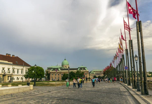 Budapest Hungary June 2019 Flag Square Budapest Cloudy Day You — Stock Photo, Image