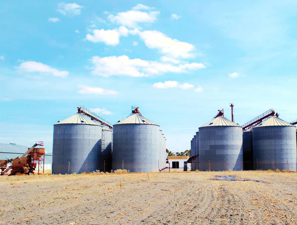 Several industrial deposits placed alongside each other in a dia — Stock Photo, Image