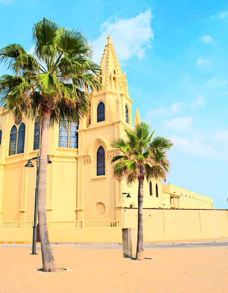 İspanyol köyünde bulunan regla Our Lady Kilisesi o