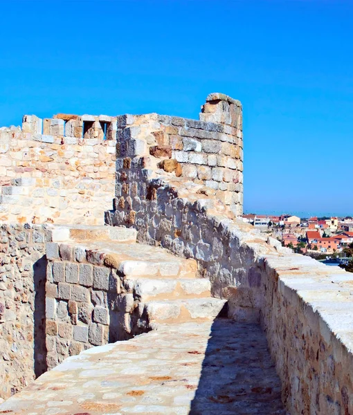 Верхню частину стіни замку Замора — стокове фото