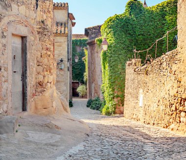 Katalonya 'daki Peratallada Köyü