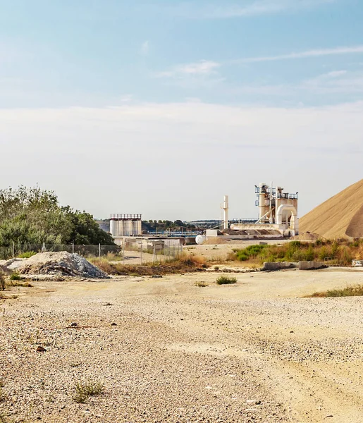 Zementfabrik Auf Den Feldern Von Teruel — Stockfoto