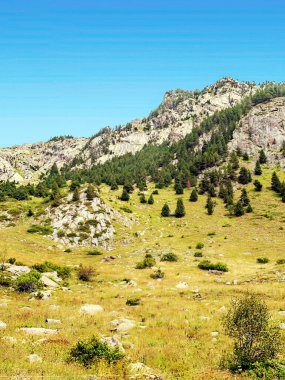 Pireneler 'deki Benasque vadisindeki dağlar