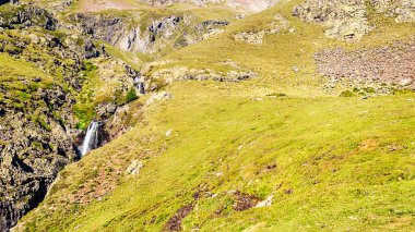 Pireneler 'deki Cerler Dağları