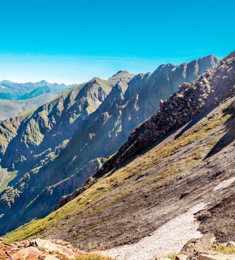 Pireneler 'deki Cerler Dağları