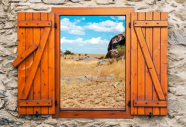 Paisaje Tanzania Día Nublado Punto Competir Desde Una Ventana Madera —  Fotos de Stock