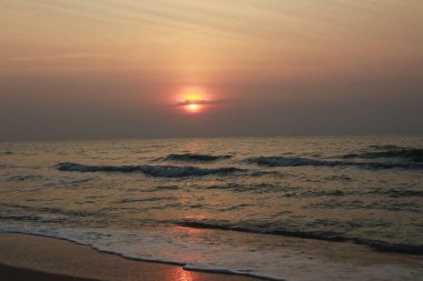 Sabah deniz körfezi dalgası