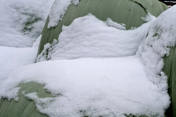 Hó szilázs bálák télen — Stock Fotó