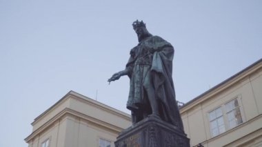 Iv. Charles Heykeli Haçlılar meydanında, Prag, Çek Cumhuriyeti