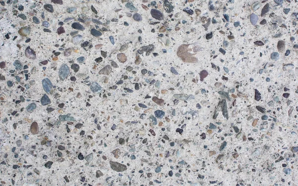 Белый камень. Многоцветные кашки. Естественный фон. Навальная текстура — стоковое фото