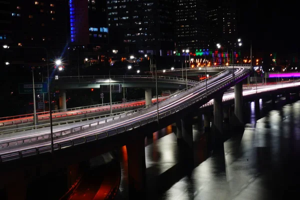 Przekroczenie Prędkości Mosty Nad Rzeką Brisbane — Zdjęcie stockowe