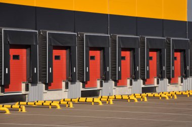 Depo lojistik karmaşık depolama ve ürünler sıralama için mükemmel bir çözümdür