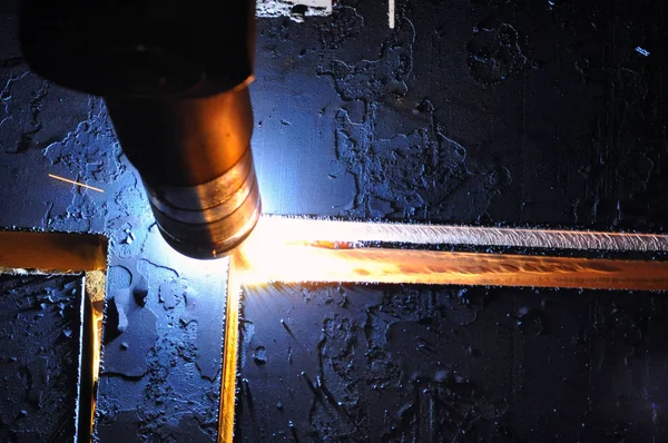 Processo Corte Metal Usando Máquina Corte Plasma — Fotografia de Stock