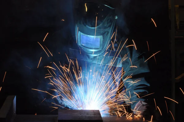 Electric Welder Brews Steel Factory — Stock Photo, Image