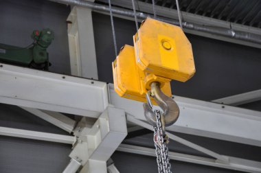 çelik yapıların üretimi için bitki. vinç kancası