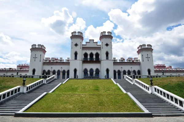 Perla Arquitectura Del Castillo Bielorrusia Kossovsky Palacio Puslowski — Foto de Stock