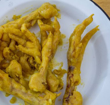 Derin kızarmış tavuk ayakları kopya alanı ile geleneksel bir Güney Afrika ilçesi gıda snack görüntü