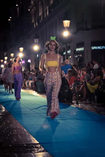 Mlaga Spanien September 2018 Modenschau Larios Mlaga Fashion Week Tag — Stockfoto