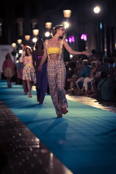 Mlaga España Septiembre 2018 Desfile Moda Larios Mlaga Fashion Week —  Fotos de Stock