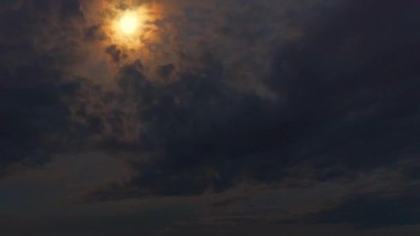 Beautiful night sky, flying clouds and moon. Professional time lapse, no flicker. — Stock Video