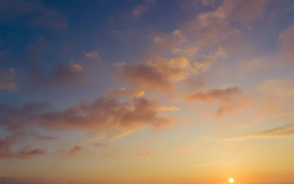 Beautiful Sunset Clouds Soft Pastel Tones Horizon — Stock Photo, Image