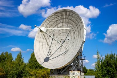 Radyo teleskop anten yuvarlak