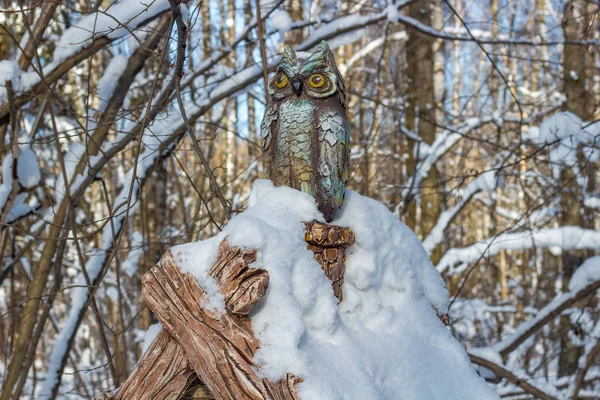 Park Sculpture Owl Winter Forest — Stock Photo, Image