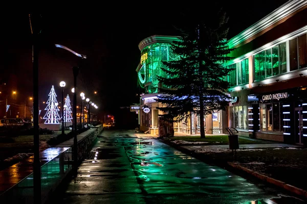 Obninsk Rusia Diciembre 2017 Callejón Peatonal Calle Lenina Por Noche — Foto de Stock