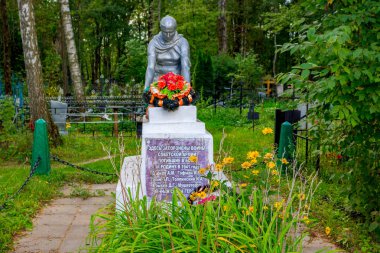 Trubino, Rusya - Ağustos 2018: Memorial Büyük Vatanseverlik Savaşı, 1941-1945 yılında Trubino köyü. Kaluzhskiy bölge, Zhukovsky bölge