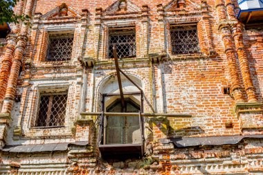 Antik kilise Tanrı'nın annesi 1692 yılında işareti Trubino köy içinde simgesinin. Kaluzhskiy bölge, Zhukovsky bölge. Ağustos 2018