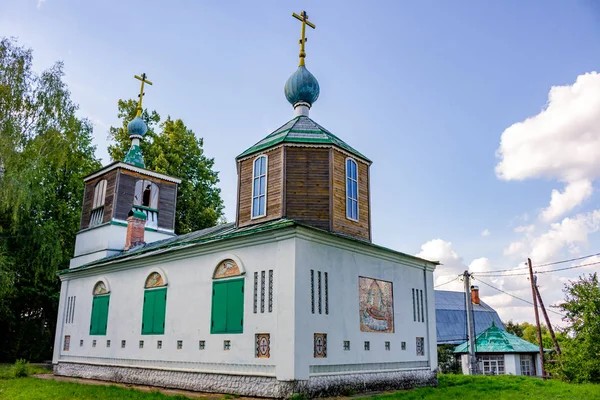 Obolenskoe Rusia Agosto 2018 Antigua Iglesia Asunción Santísima Virgen María — Foto de Stock