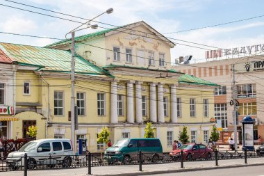 Kaluga, Rusya - Ağustos 2017: Şehir sokaklarını. Kaluga Kuptsov evde