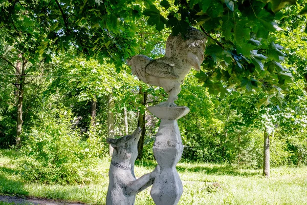 Scultura Una Volpe Cazzo Una Fiaba Bambini Nel Parco — Foto Stock