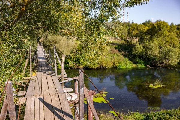 Antiguo Puente Peatonal Rústico Sobre Río Protva Pueblo Potresovo Rusia — Foto de Stock