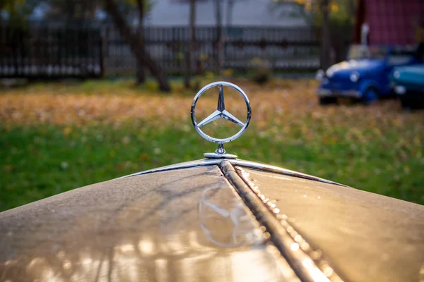 Maloyaroslavets Rusia Octubre 2018 Museo Siglo Regreso Urss Exposición Coches —  Fotos de Stock