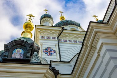 Foros, Crimea - Eylül 2014: Kırmızı Rock, Foros üzerinde İsa'nın Diriliş Kilisesi