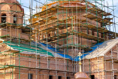 Komlevo, Rusya - Temmuz 2017: İnşaat John İsa'nın doğuşu Komlevo Köyü (Rozhdestva Ioanna Predtechi) Baptist Kilisesi