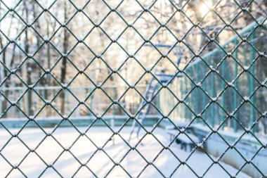 Çit spor zemin. Tenis Kortu kışın