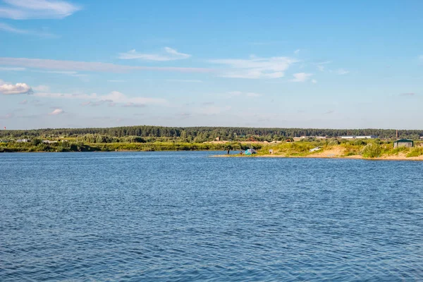 Lake Pavlenskoye veya Tsimlyansky taş ocağı. Serpukhov district, Rusya Federasyonu