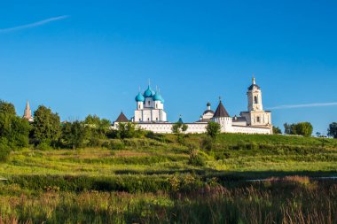 Serpukhov, Rusya'da Ortodoks Vısotskiy Manastırı