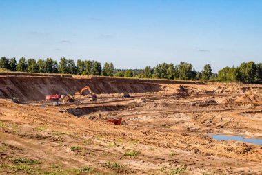 Potresovo, Rusya - Ağustos 2017: Potresovsky kum ocağı ve madencilik