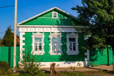 Borovsk, Rusya - Eylül 2017: Kent sokakları ve evleri, Borovsk, tarihi binalar