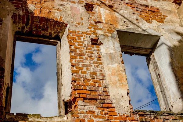 Windows Старих Занедбаних Садиби Століття Belkino Manor Росія — стокове фото