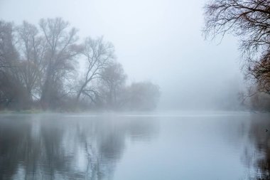sabah sis Nehri üzerinde